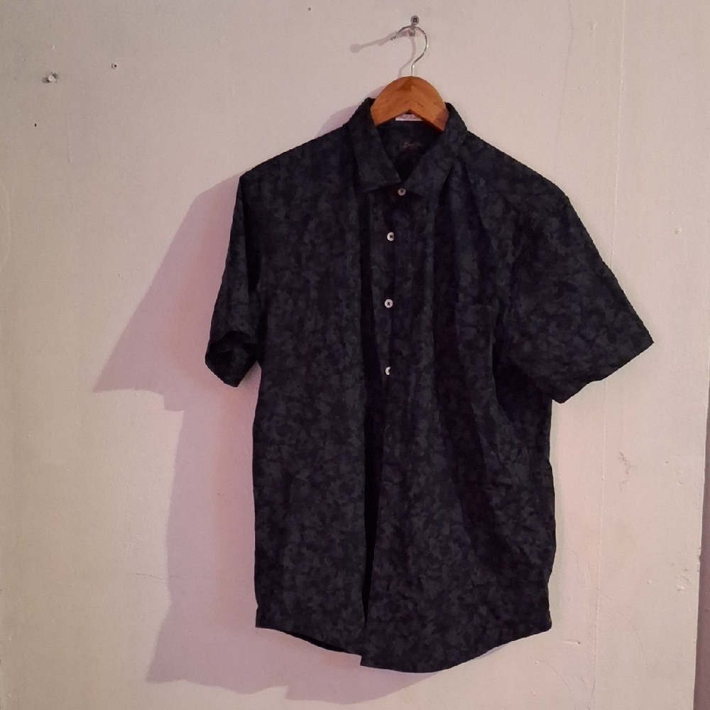 Stylish Black Floral Men's Short Sleeve Shirt